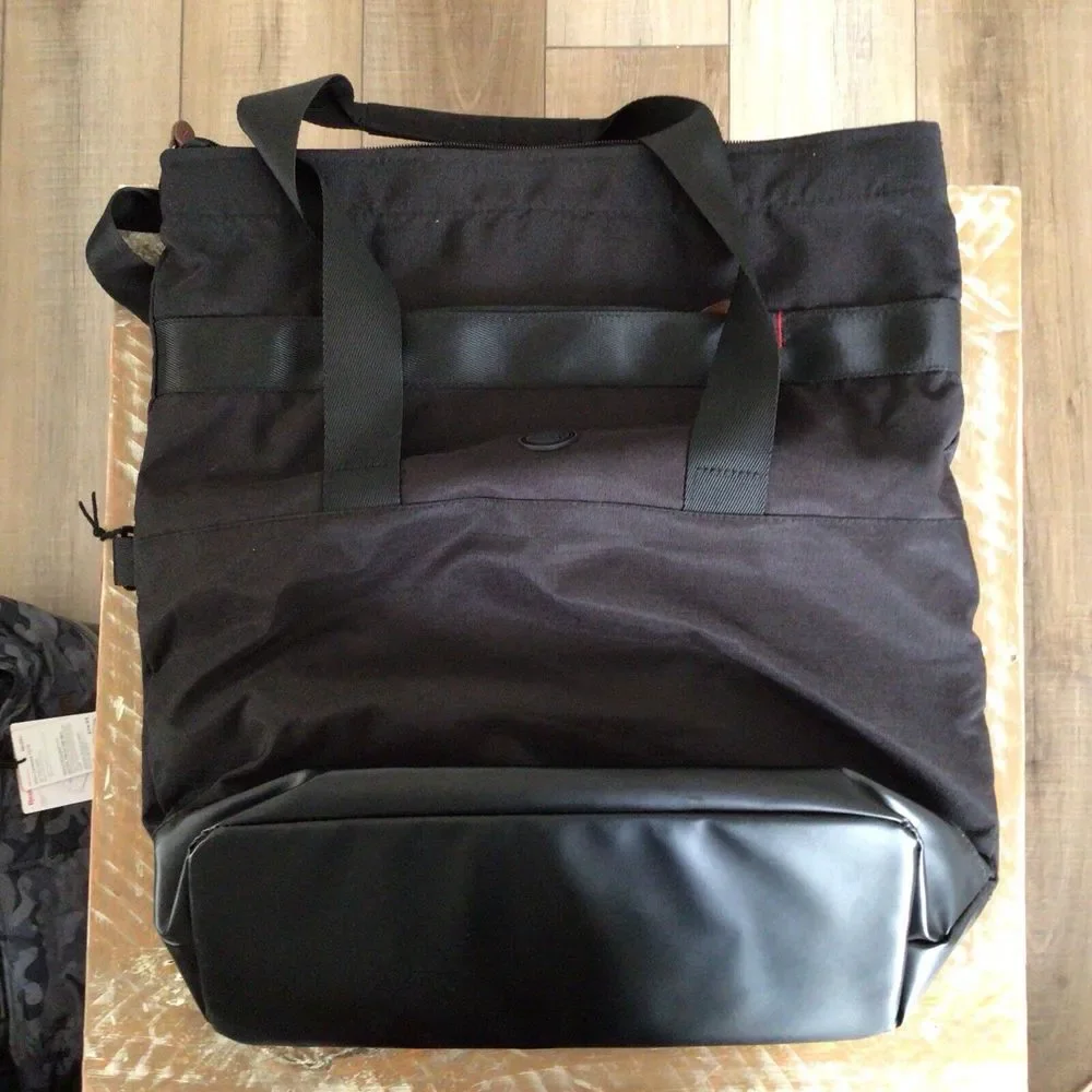 Reddy Pet Black Tote Bag Small Dog Carrier Authentic Brand‎ New